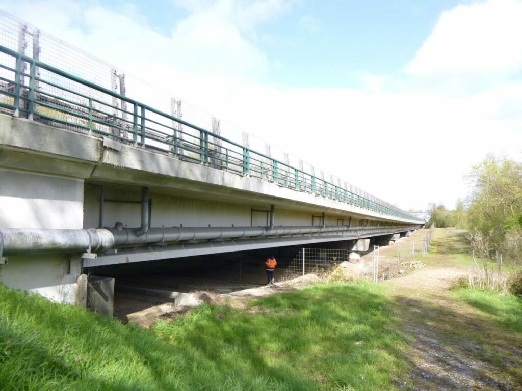 inspection-detaillee-initiale-de-la-passerelle-de-sully-sur-loire